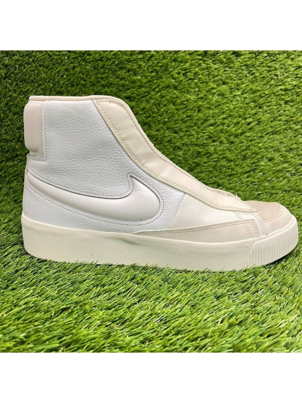 Nike Blazer Mid Victory Womens Size 11 Summit White Athletic Shoes Sneakers